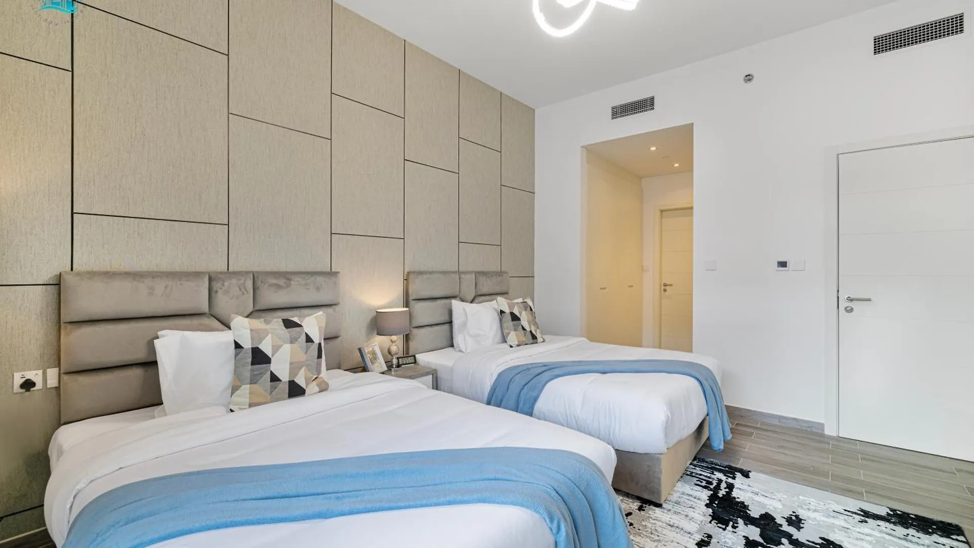 Apartment Spacious 2Br With Fantastic View Dubai United Arab Emirates